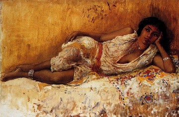 エドウィン・ロード・ウィークス Painting - ソファに横たわるムーア人の女の子 ペルシャ人 エジプト人 インド人 エドウィン・ロード・ウィークス
